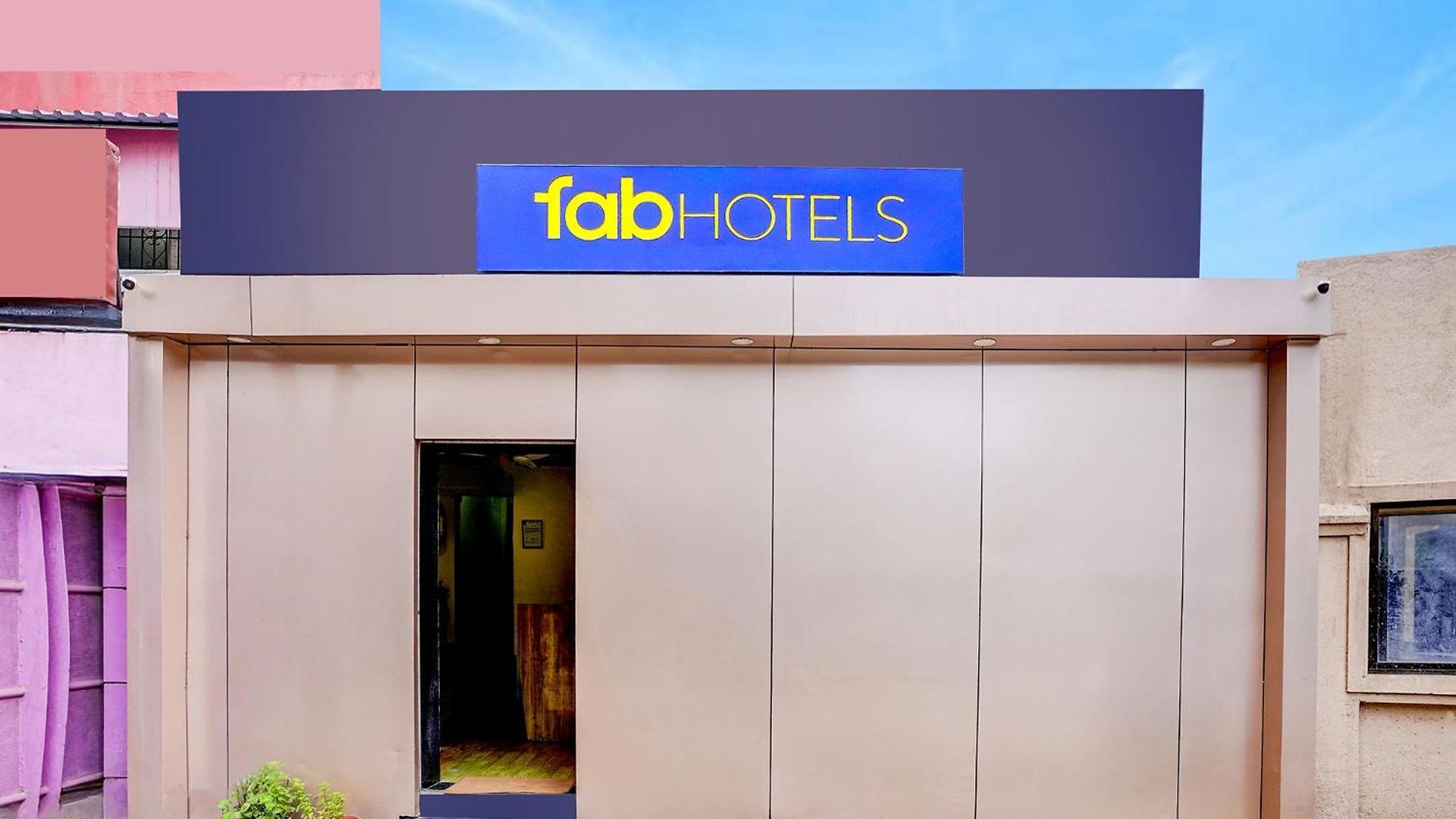 Hotel Via Sumit Palace Mumbai