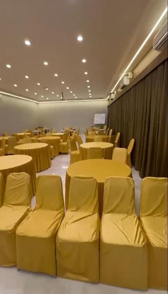 Hotel Glitz T2 Grand-next To Intl Airport