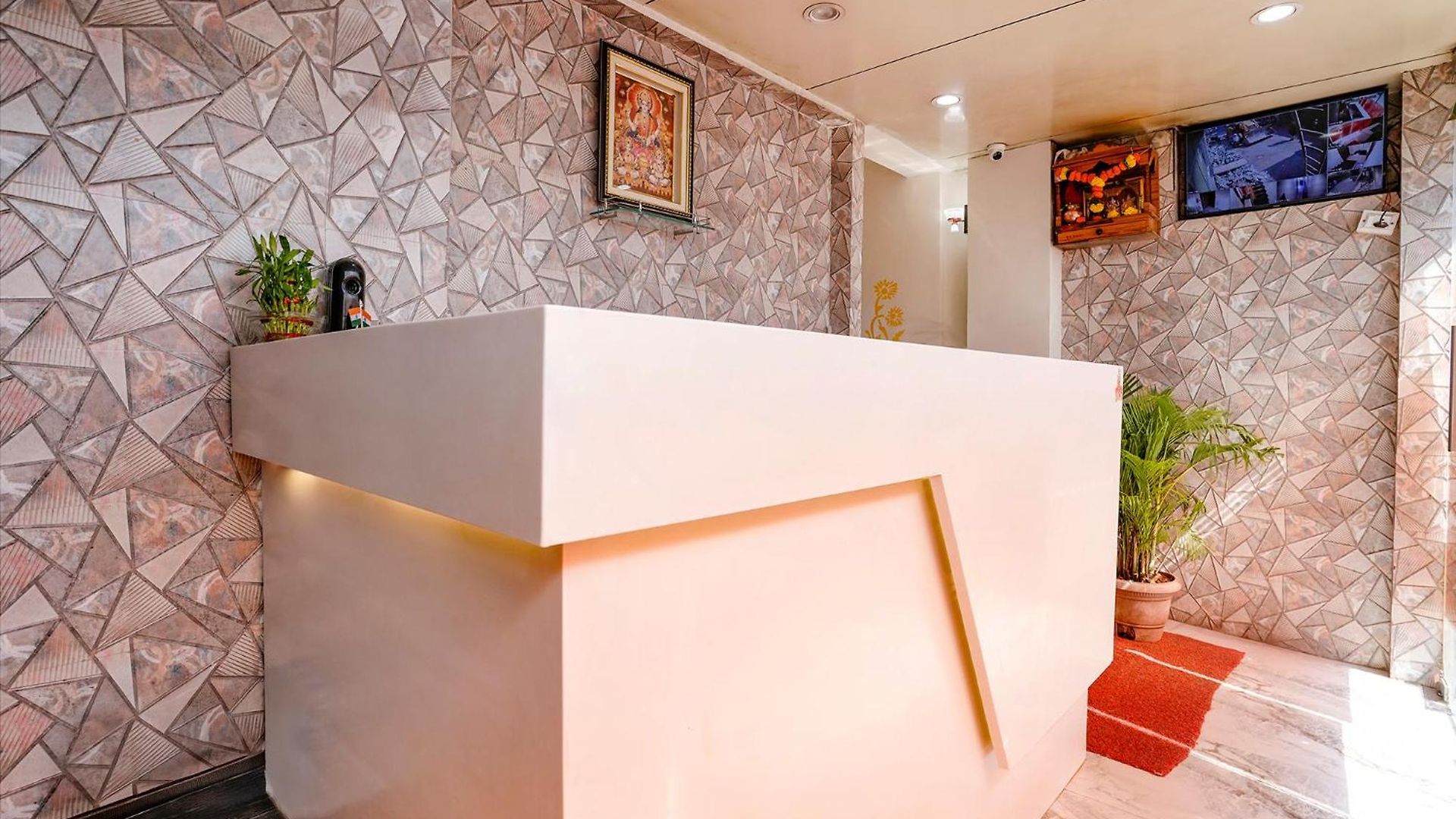 Glitz Priceless-lokhandwala 3* Mumbai