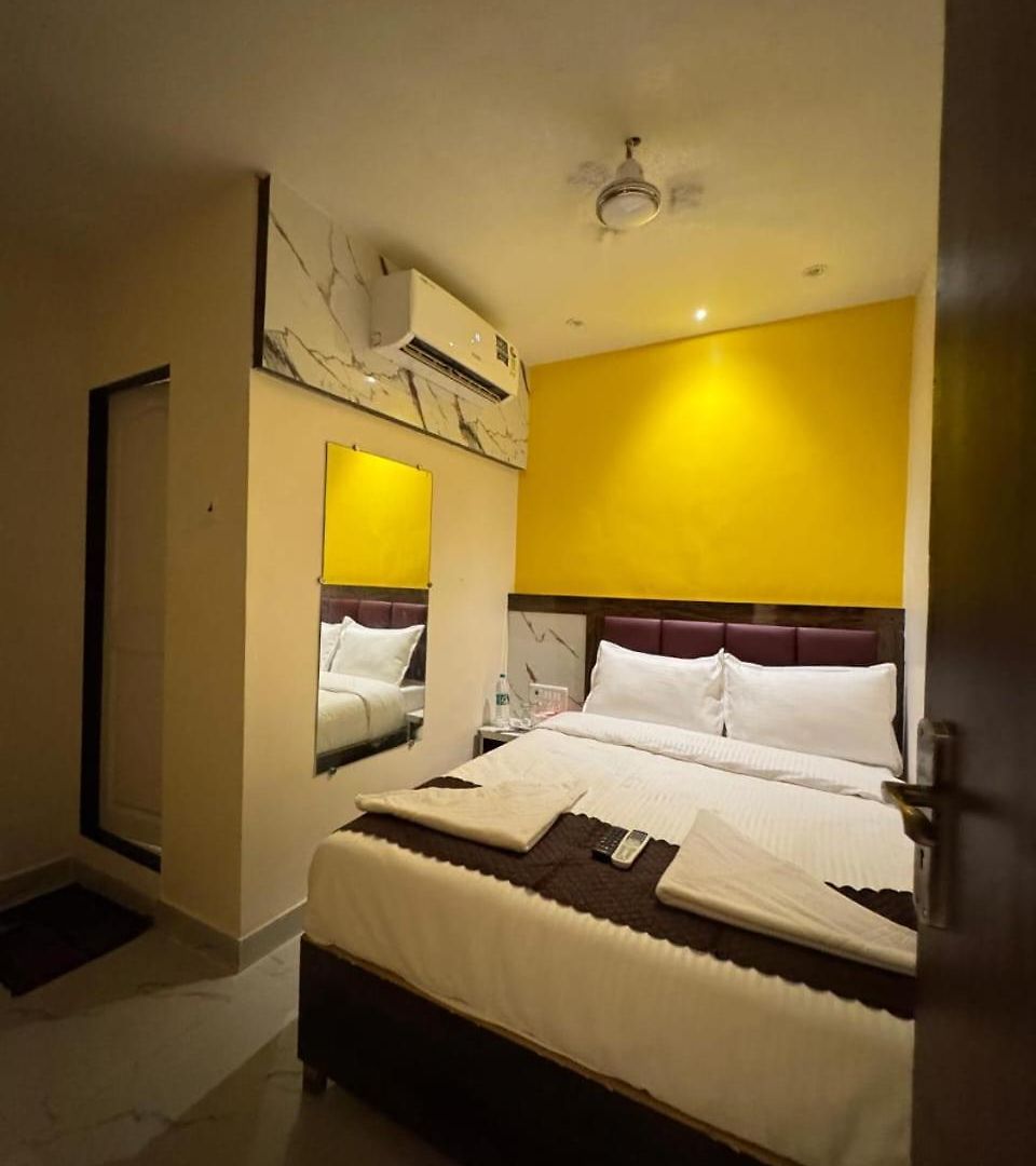 Rishi Palace Ashlfa Metro 3* Mumbai