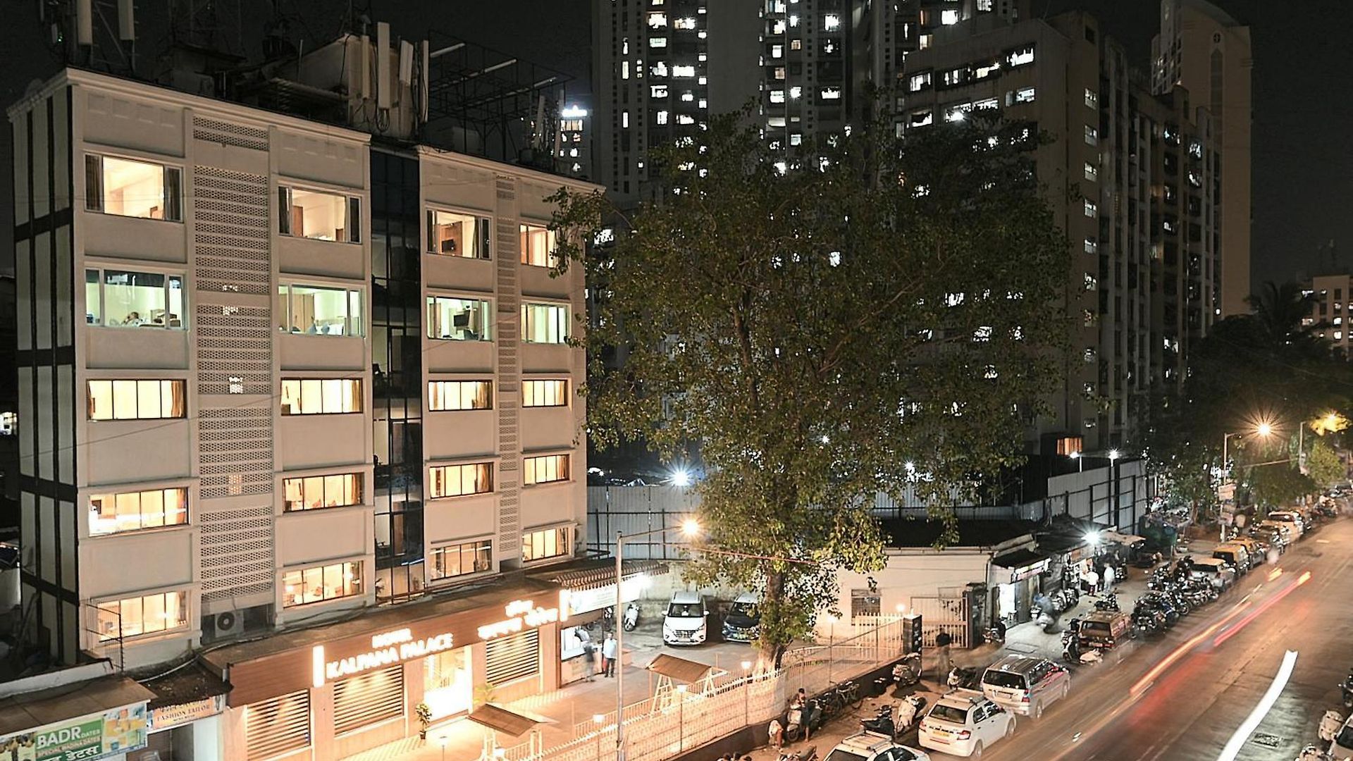 Hotel Kalpana Palace, 2*