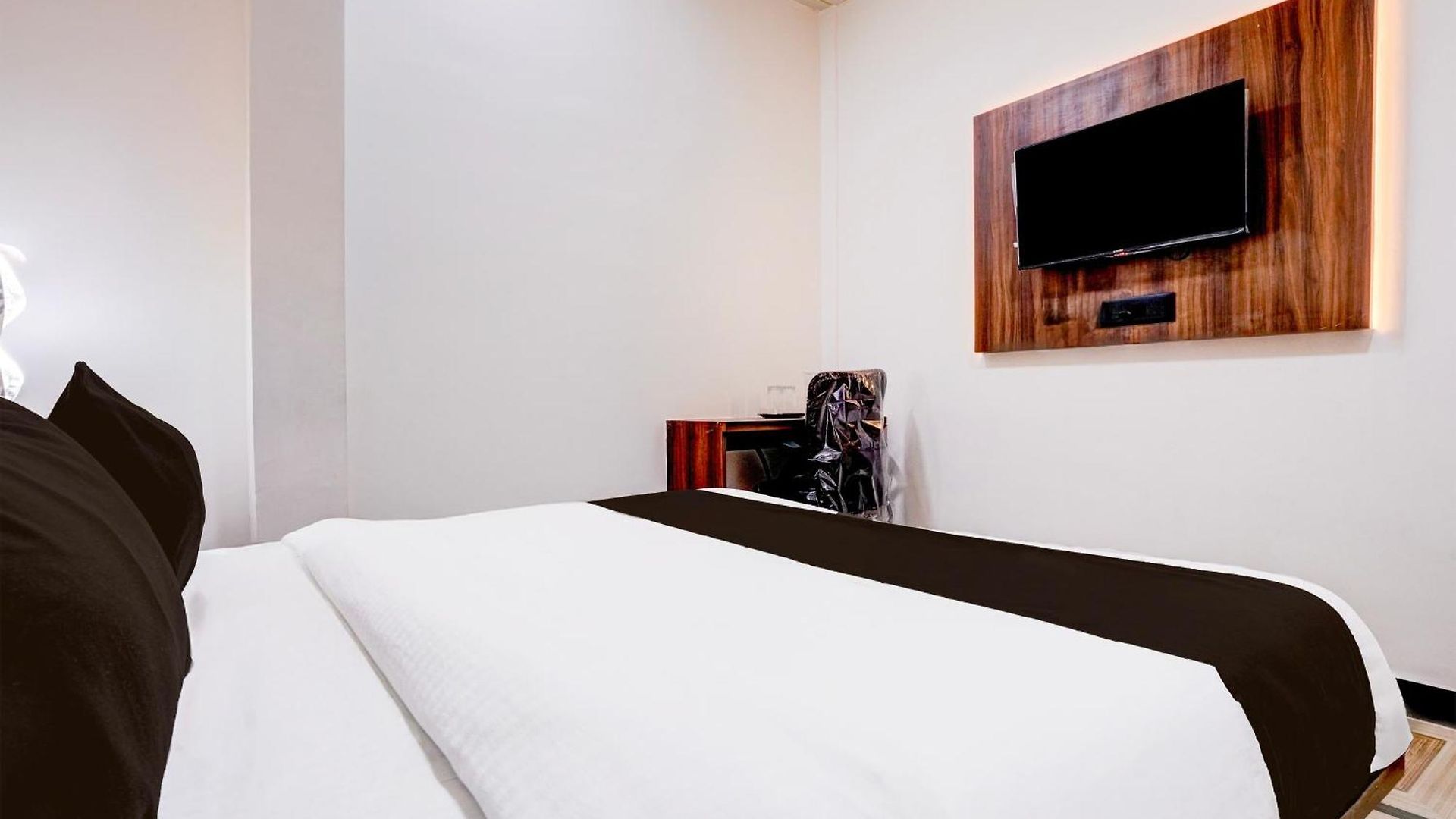 Hotel Super O Ananta 3*