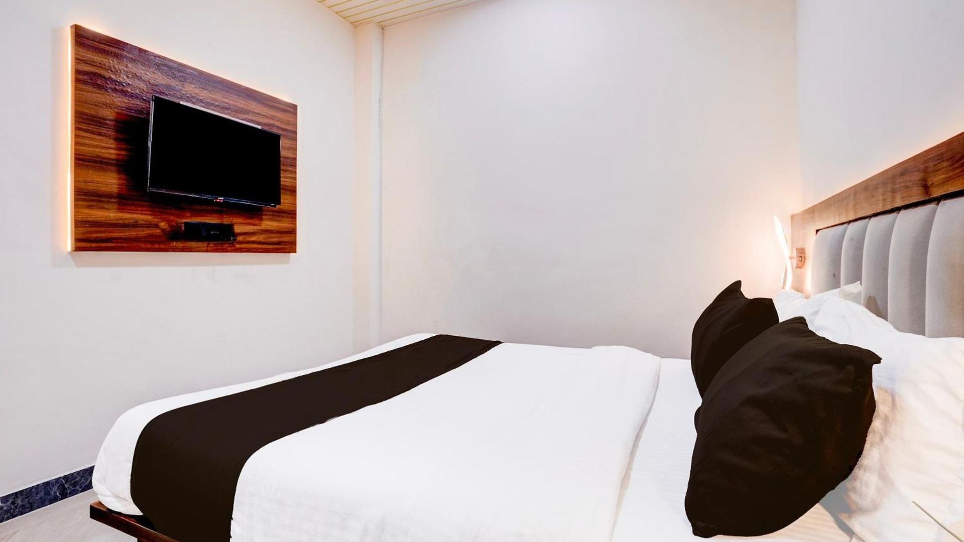 Super O Ananta 3* Mumbai