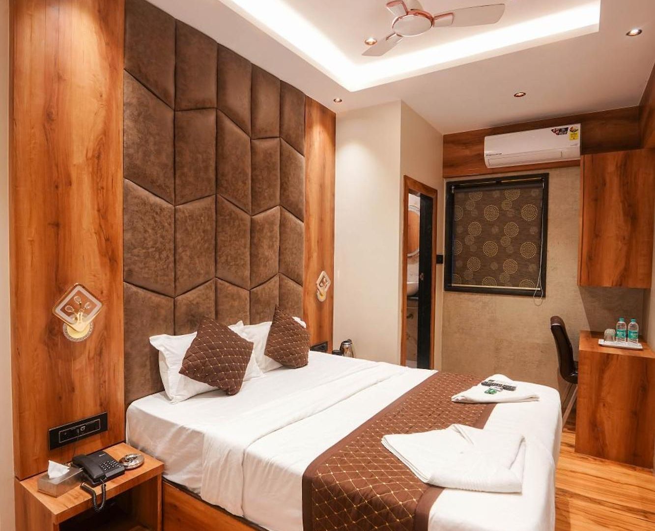 Palace Hotel 2*