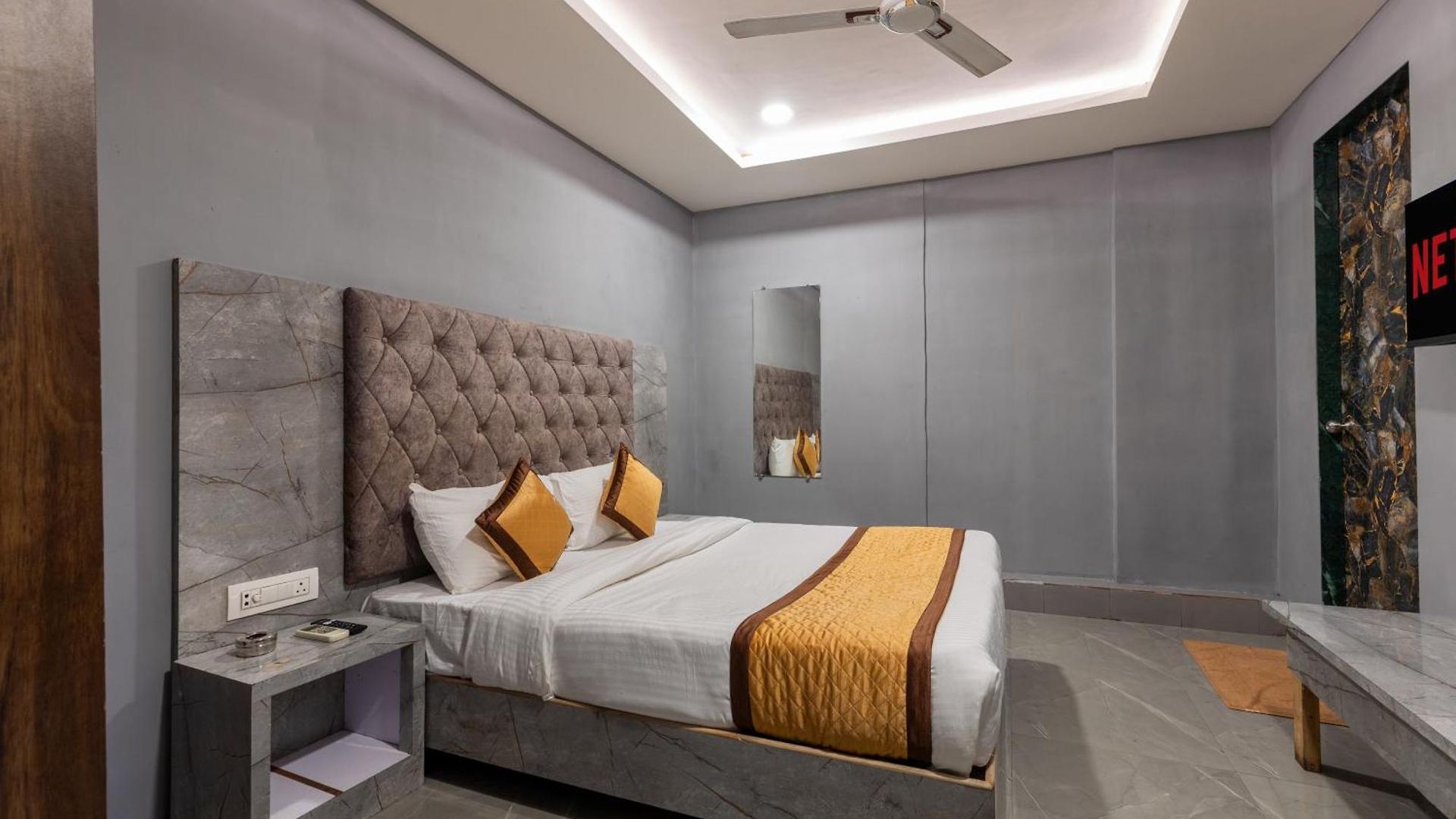 De Classico -lokhandwala Guest house *