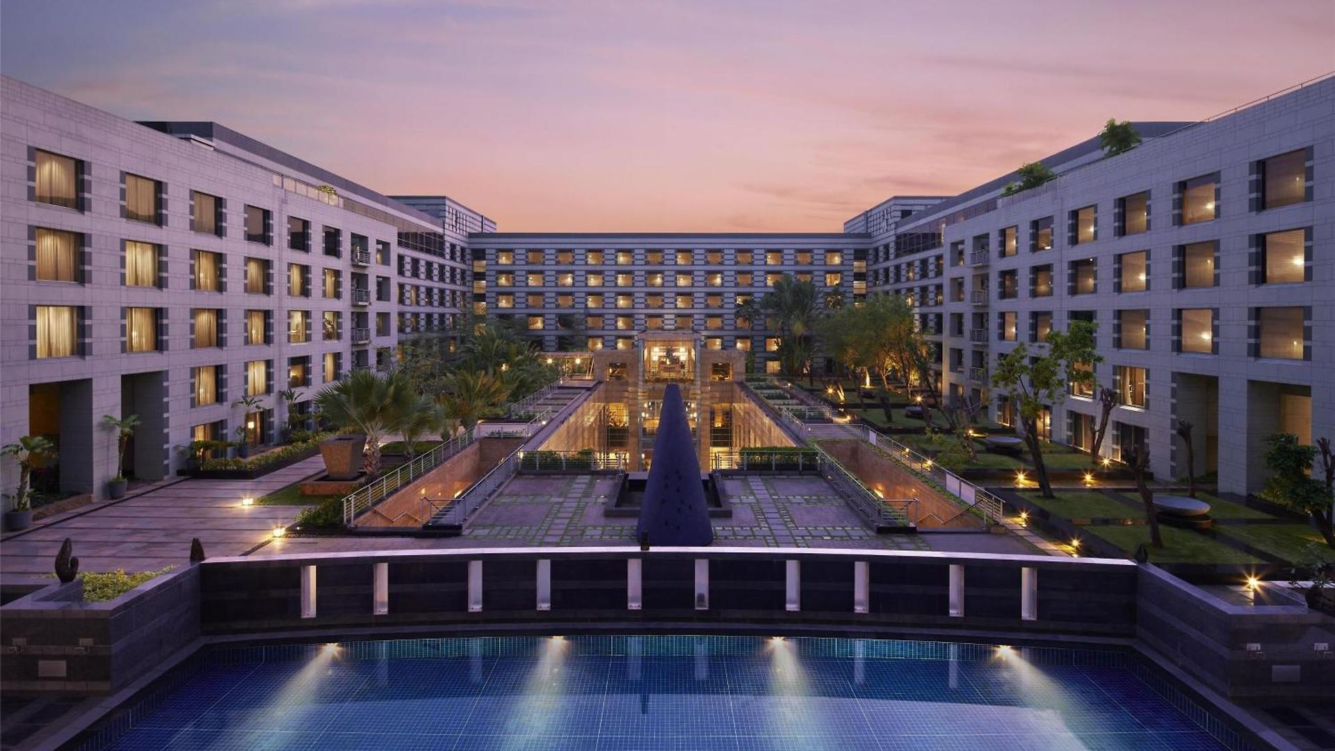 Hotel Grand Hyatt And Residences 5*