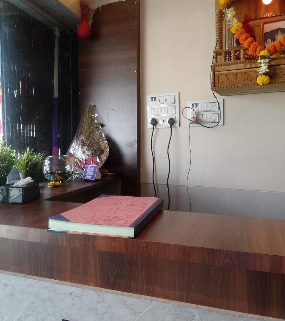 Eastern Plaza Hotel 2*