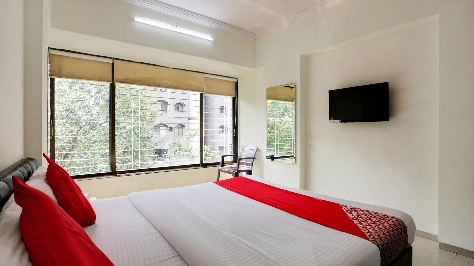 Collection O Lokhandwala Andheri West Mumbai Formerly Lalsai Residency 4*