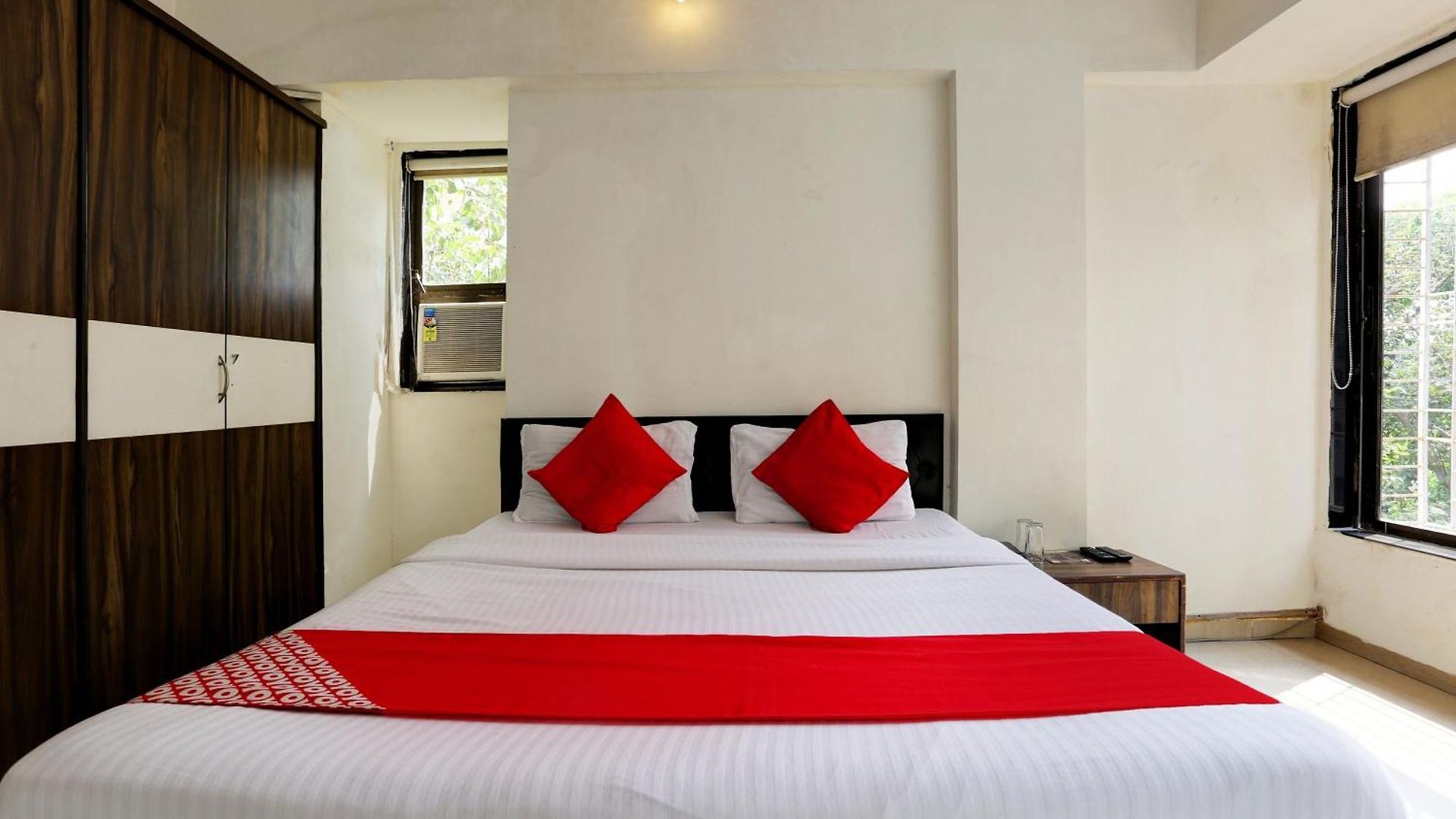 Collection O Lokhandwala Andheri West Mumbai Formerly Lalsai Residency Hotel 4*