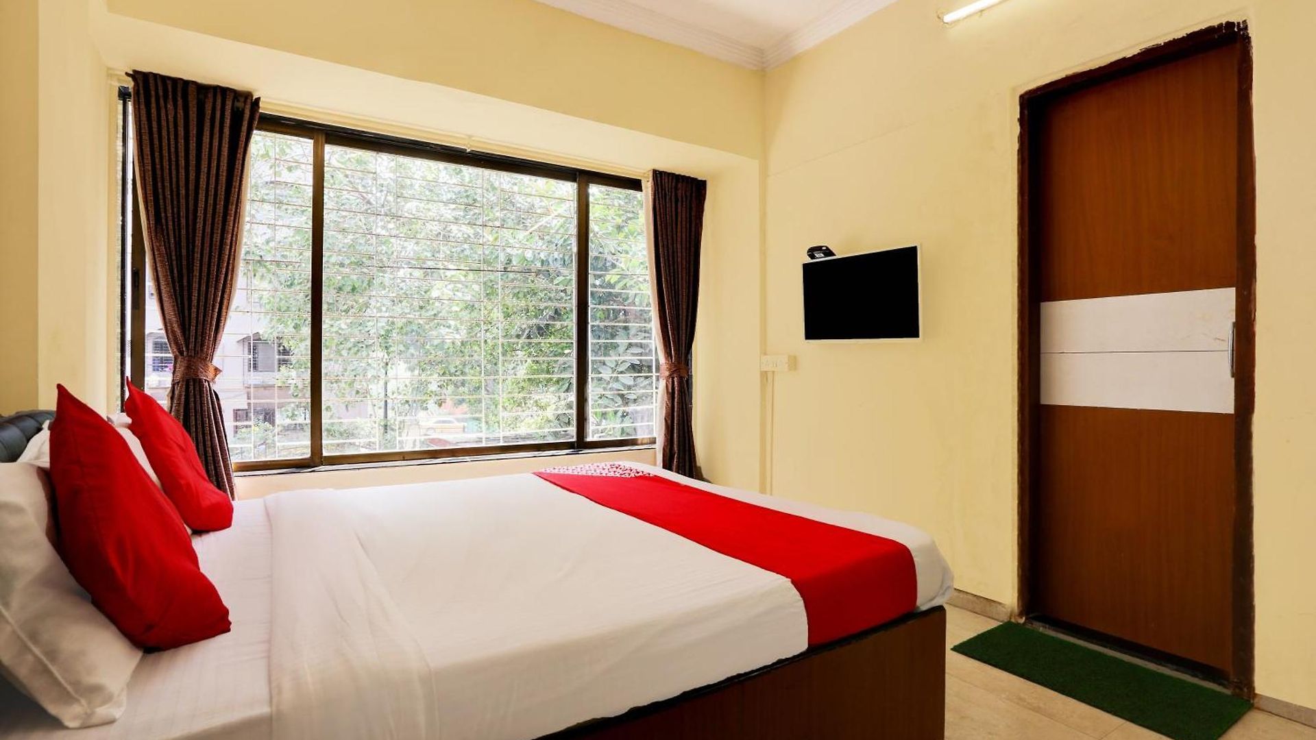 Collection O Lokhandwala Andheri West Mumbai Formerly Lalsai Residency 4* Mumbai