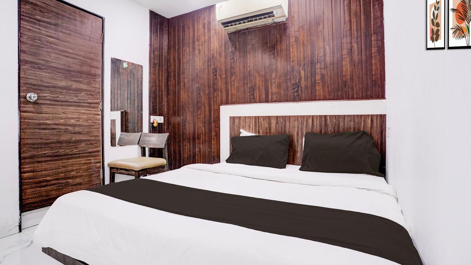 Via White Star Hotel Mumbai