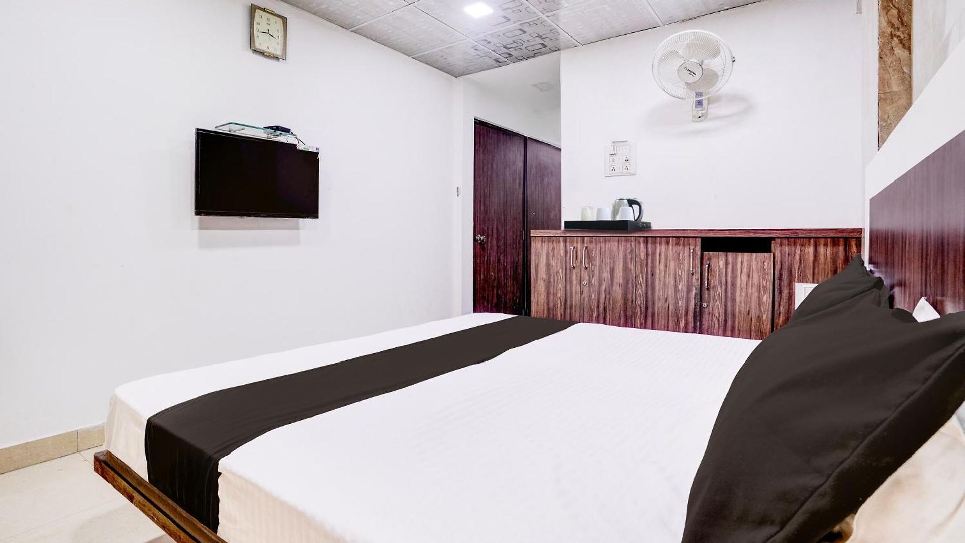 Hotel Via White Star