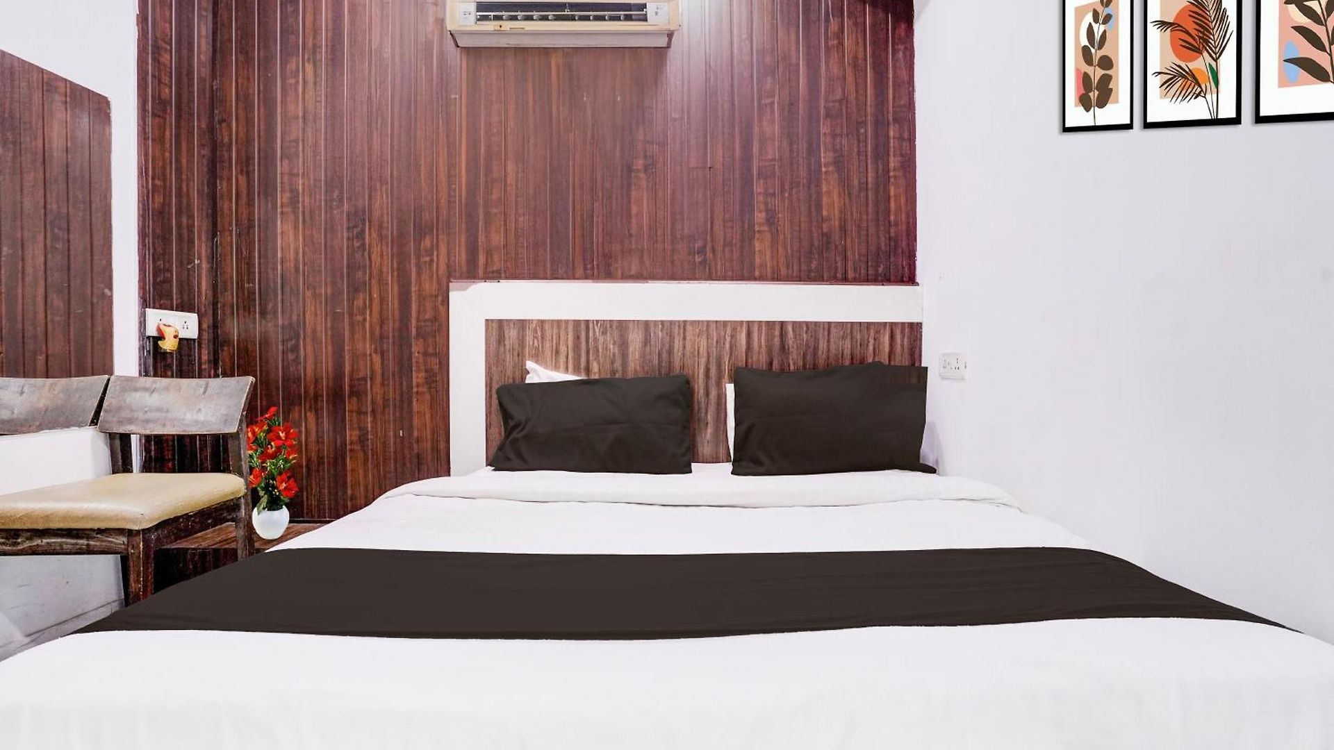 Via White Star Hotel 3*