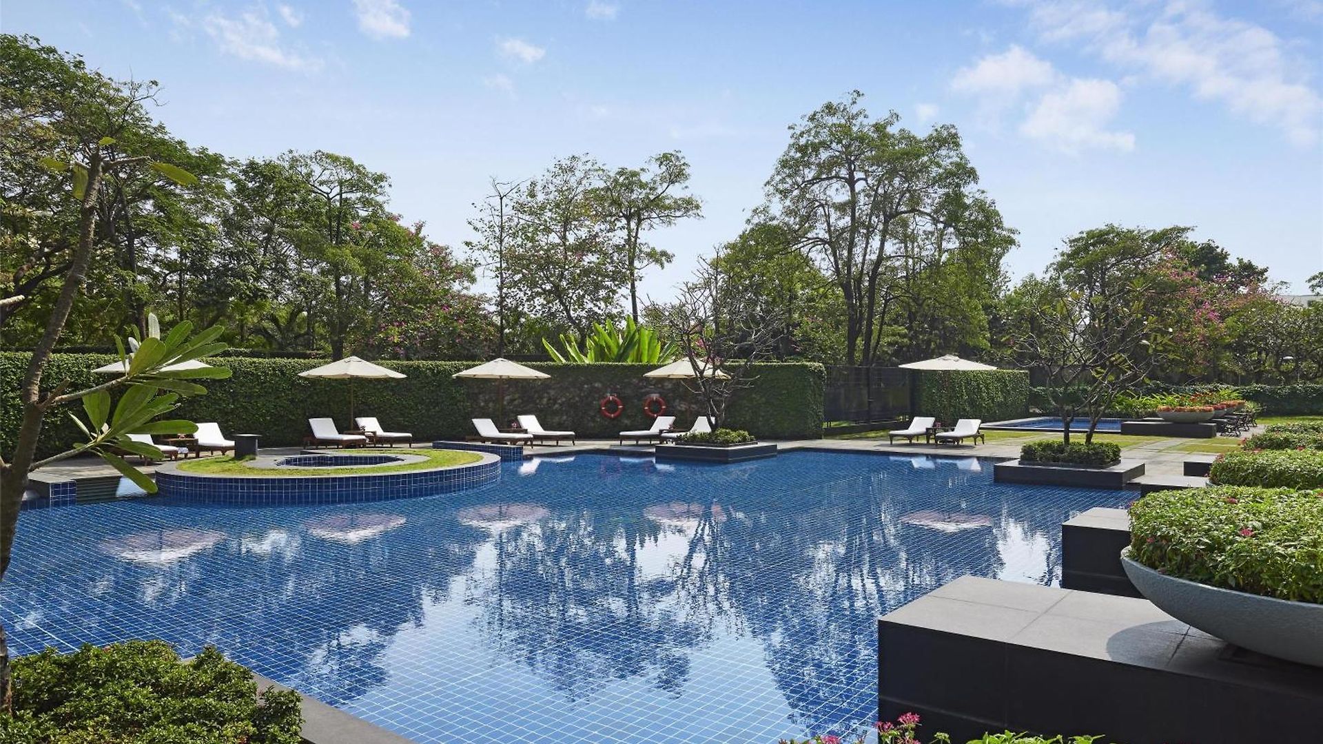 Grand Hyatt And Residences Hotel Mumbai