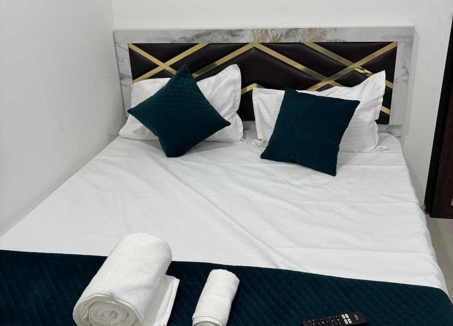 Atithi Homes Luxe Kandivali