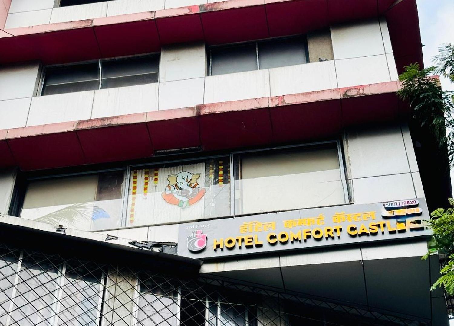 Hotel Comfort Castle Mumbai