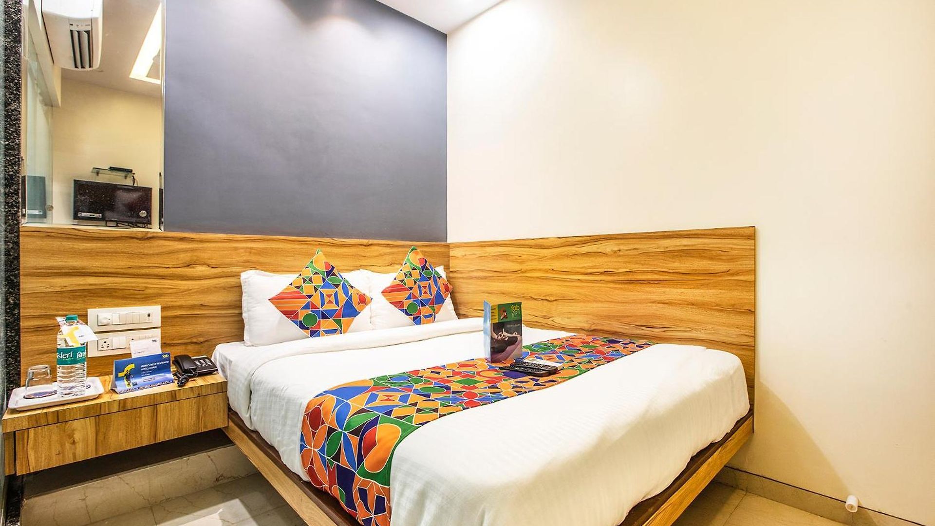 Hotel Fabexpress Marol Metro - Nr International Airport Mumbai