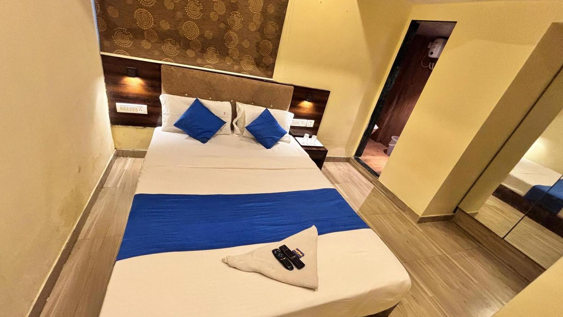 Signature Guest house Mumbai