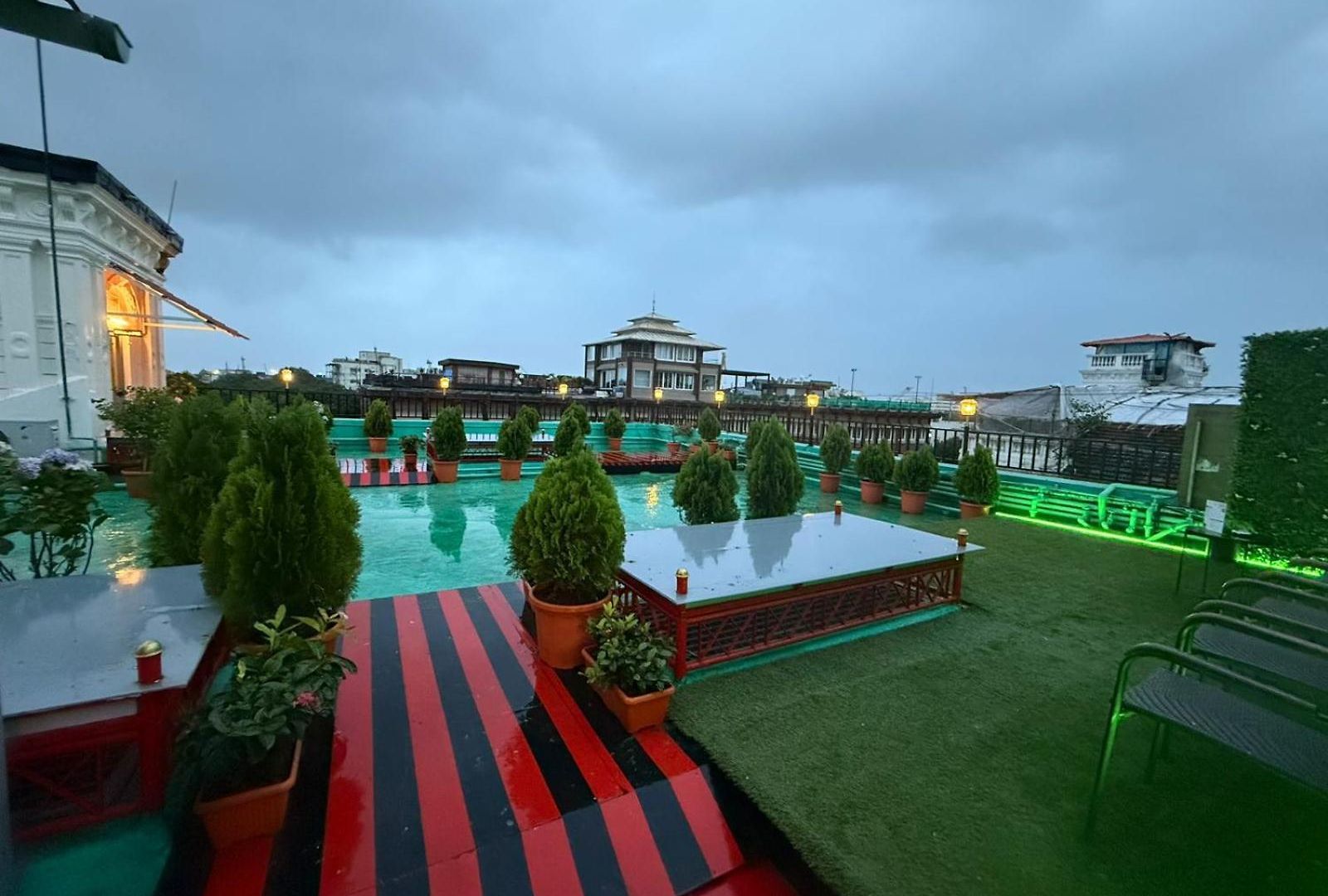 Suba Palace Near Gateway Of India Hotel 4*
