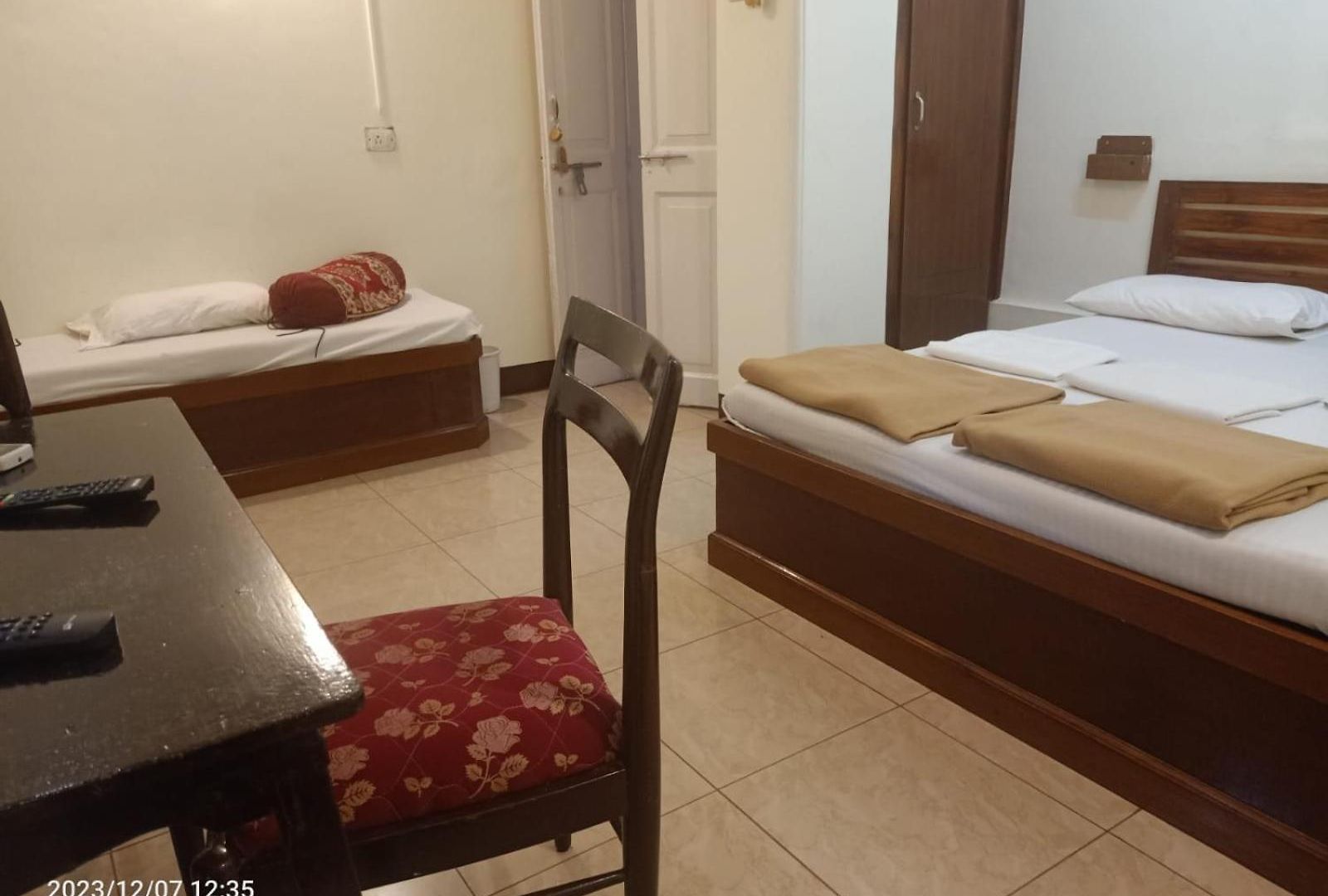Bentleys Hotel Bed & Breakfast