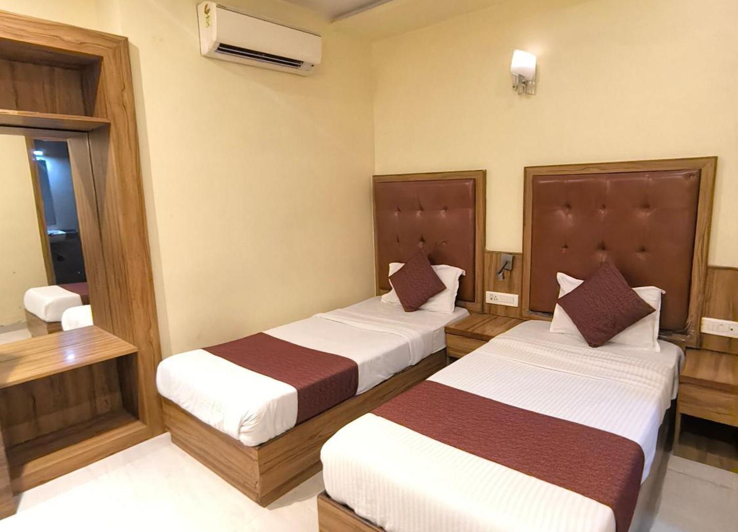 Apartment Aster Near Airport