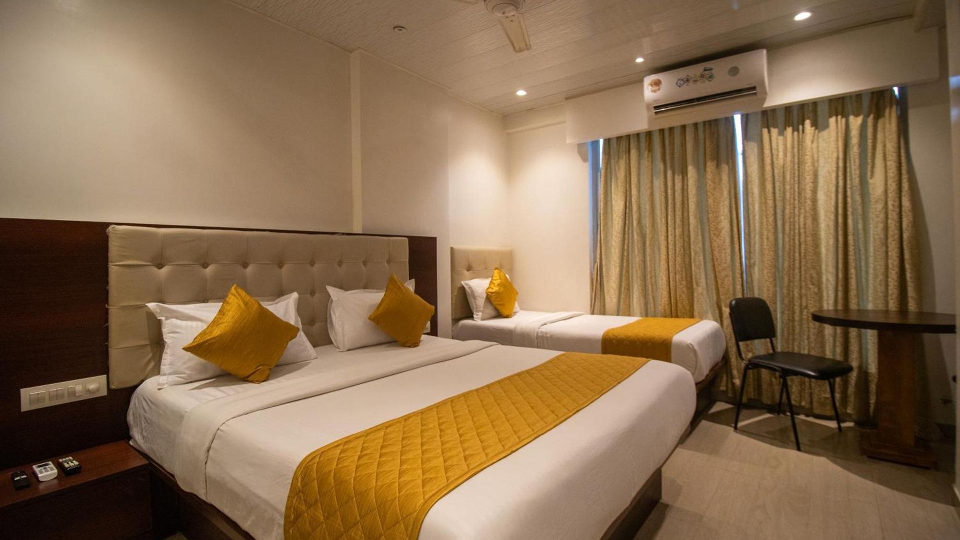 Hotel Malad Opposite Malad Railway Station 3*