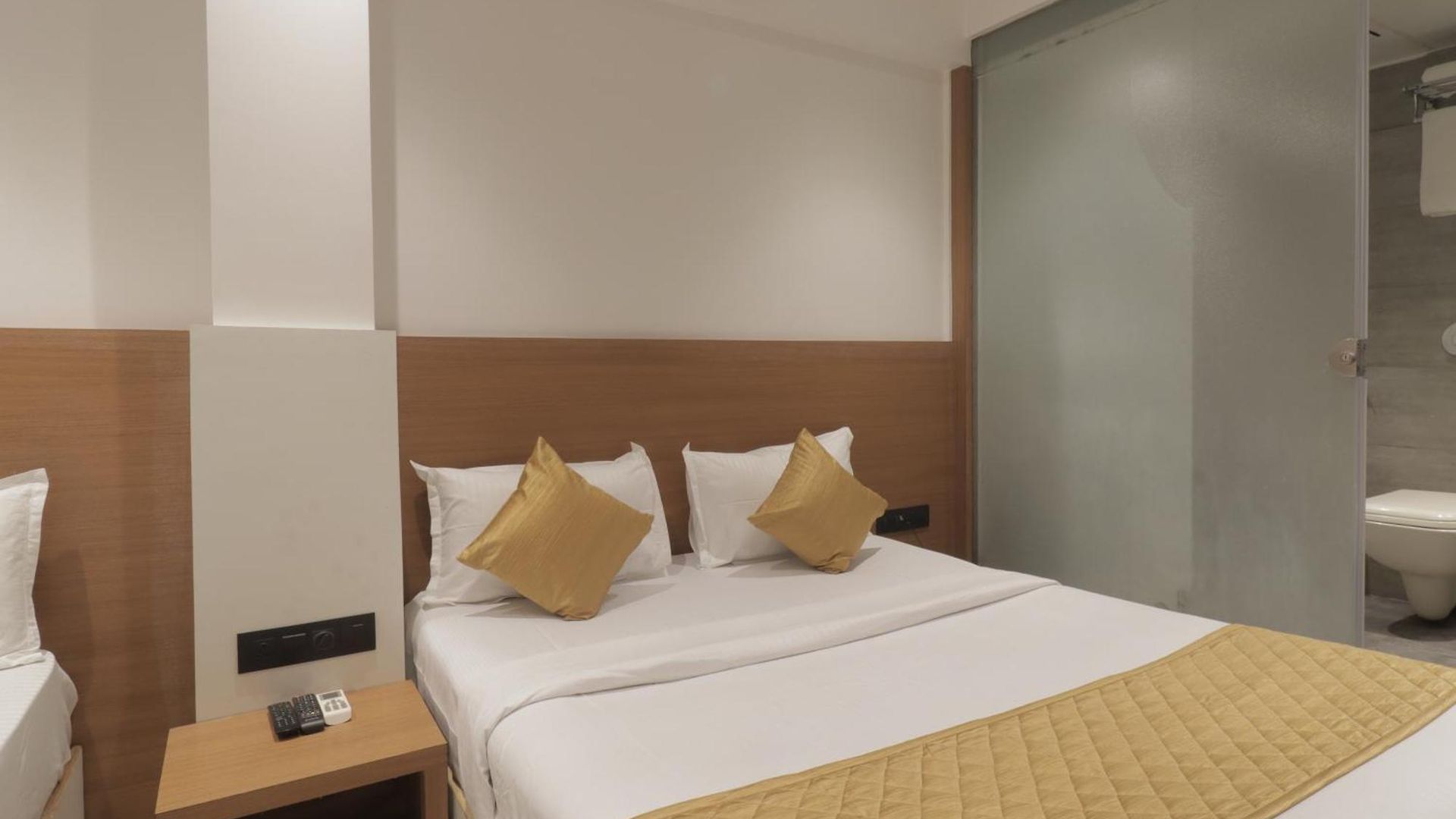 Hotel Malad Opposite Malad Railway Station 3*