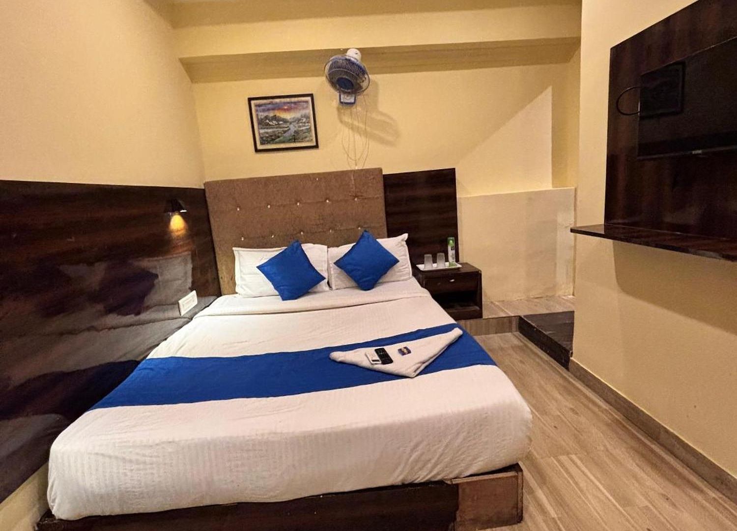 Signature 3* Mumbai