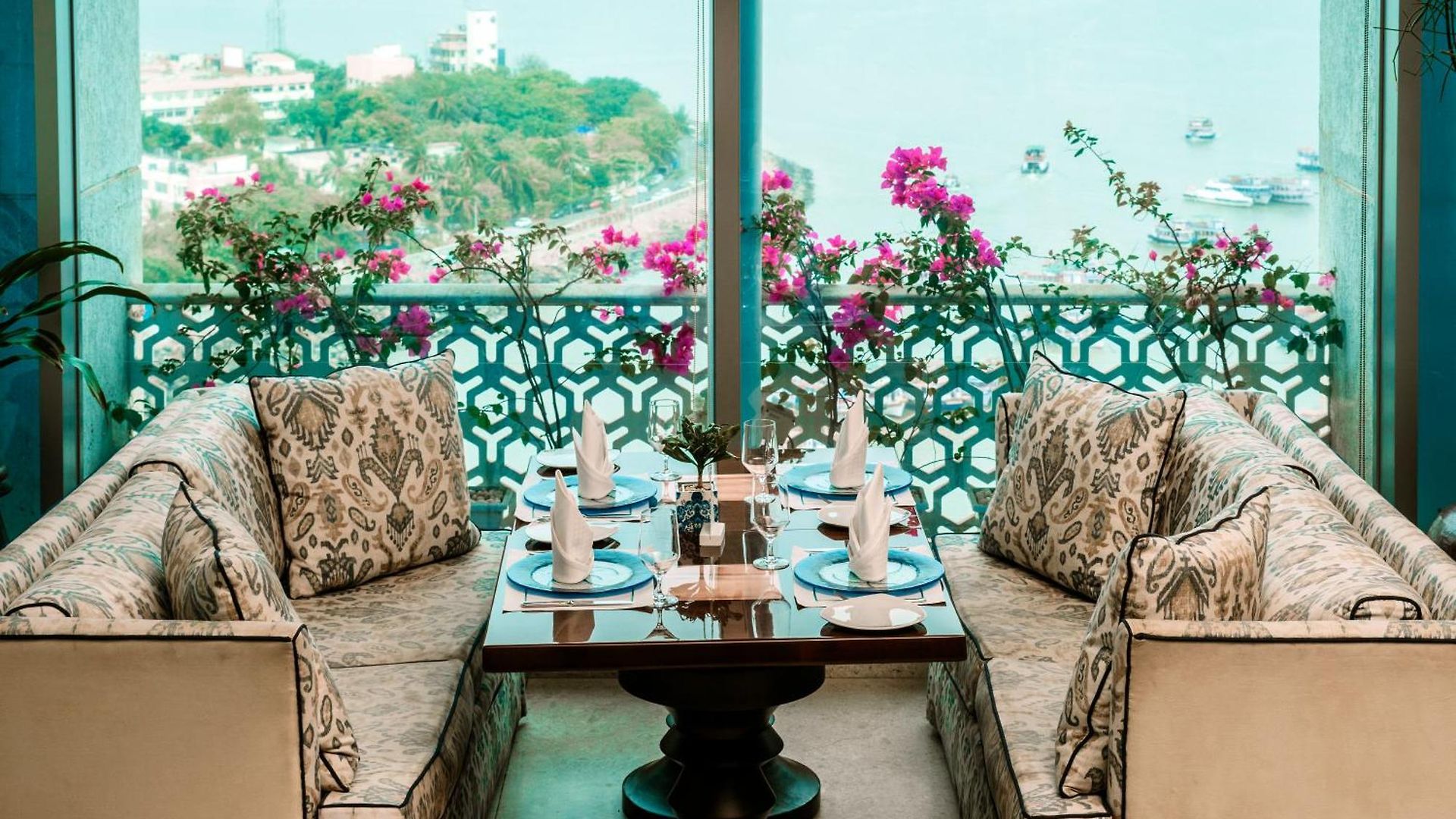 Hotel Taj Mahal Tower,