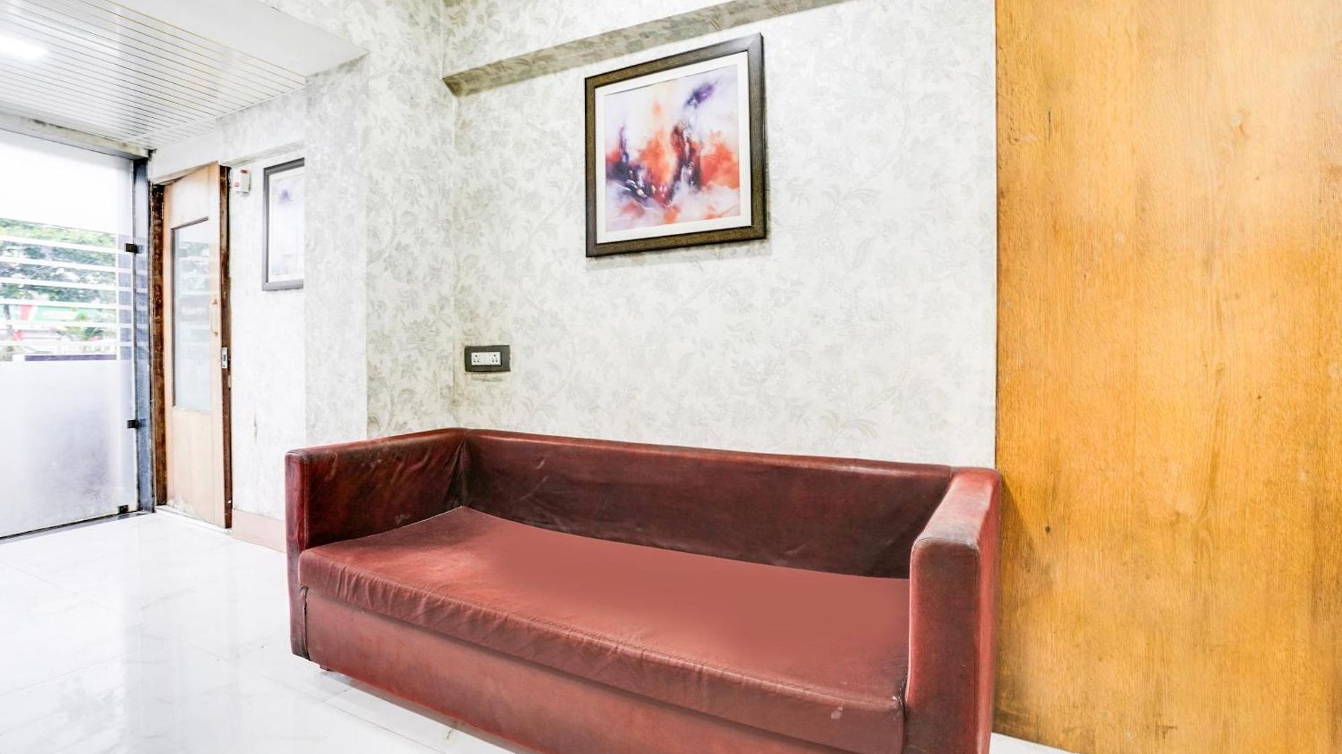 Hotel Collection O Andheri Near Airport Formerly We