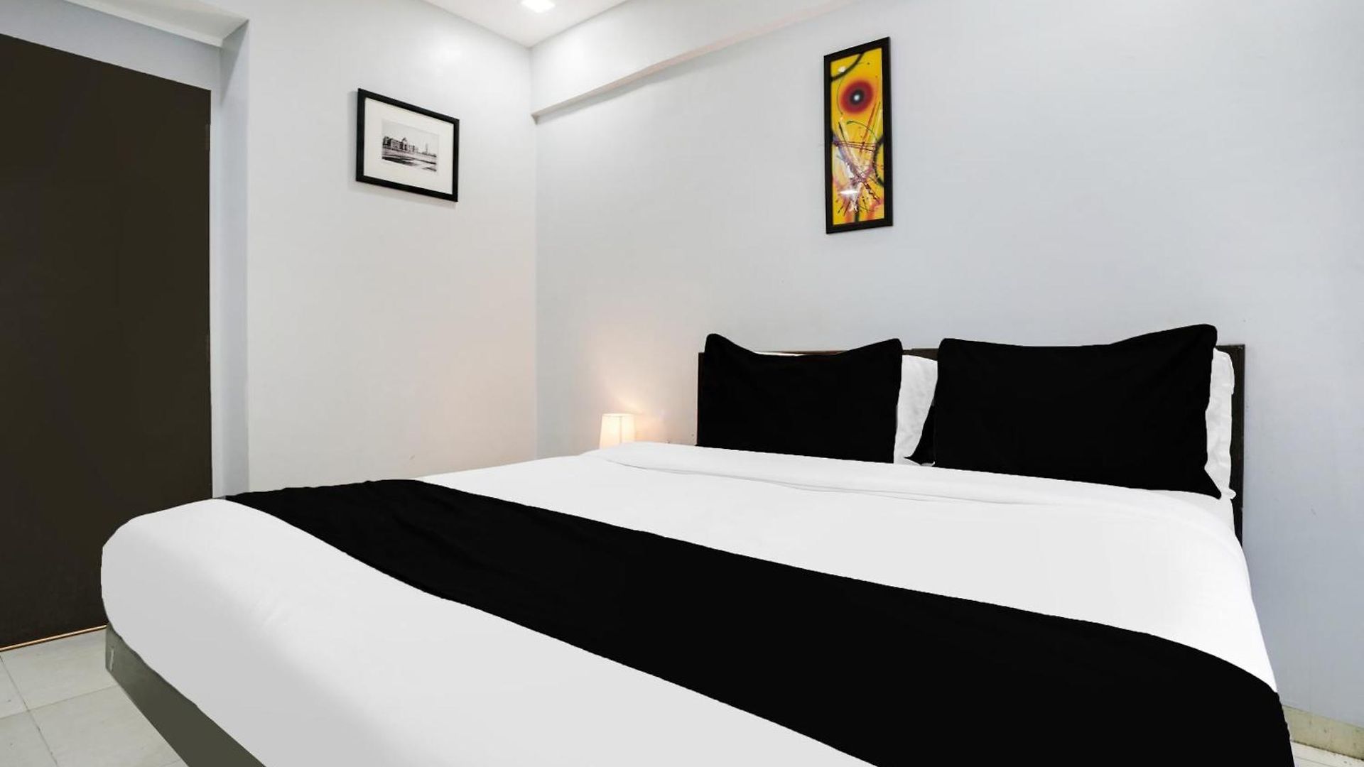 Collection O Andheri Near Airport Formerly We 4*
