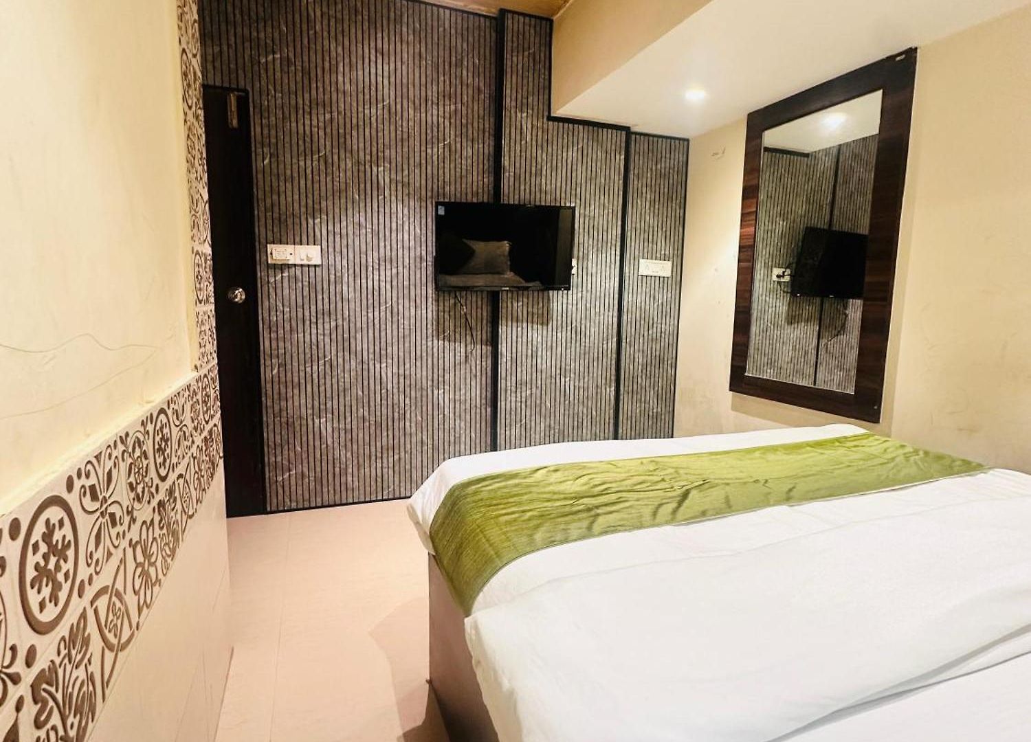 Kalpana Residency - A Family 2* Mumbai