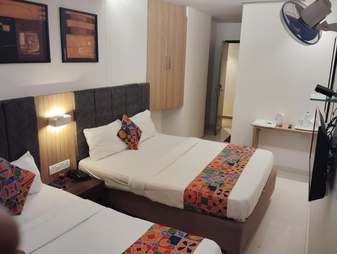 Shahi Corporate Hotel,near International Airport T-2 3*