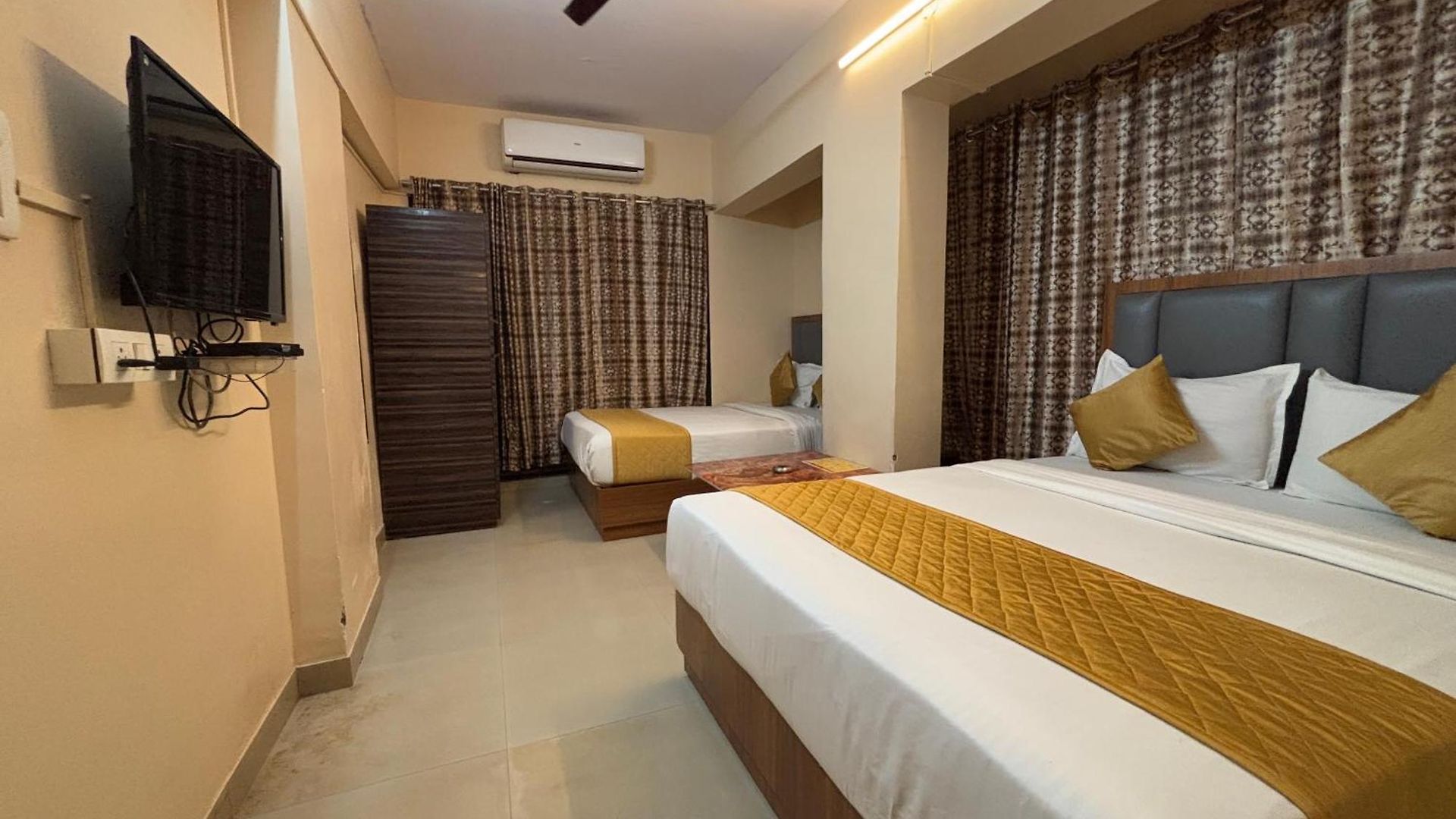 Crystal Palace Near Us Consulate Bandra Kurla Complex Mumbai Near Mumbai Airport Mumbai 3* Mumbai