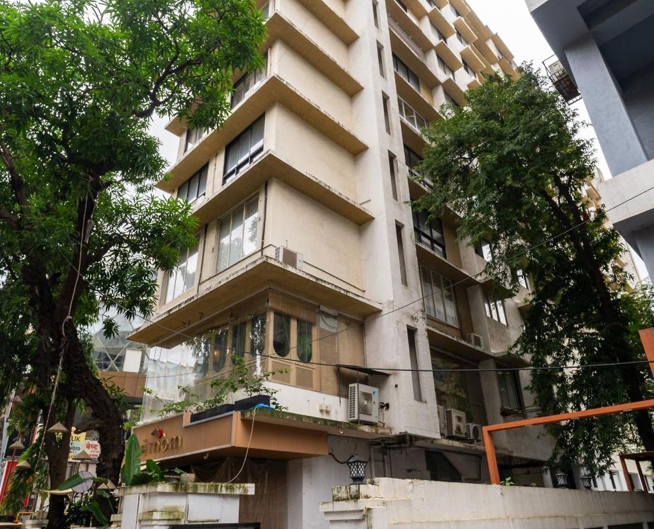 Milo Private 3bhk In Bandra Apartment Mumbai