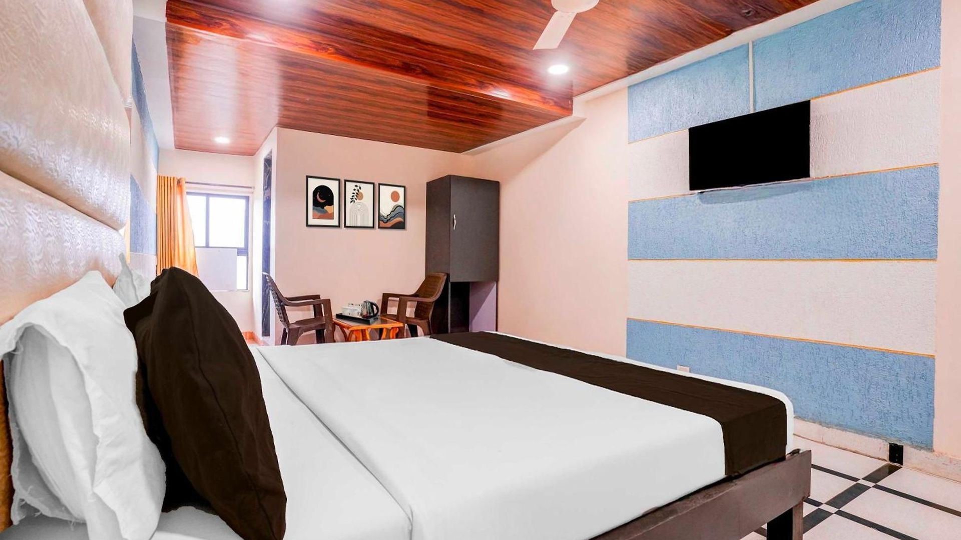 Collection O Khoni Taloja Bypass Hotel
