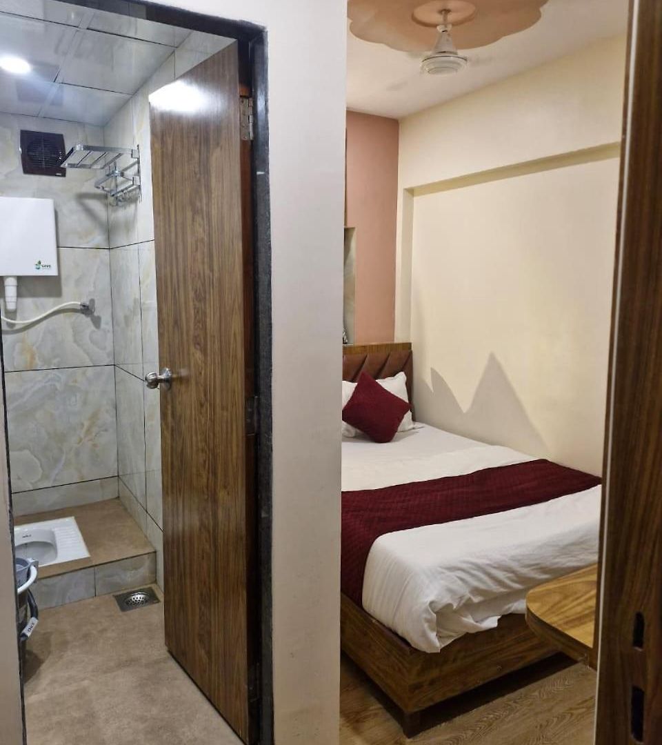 Al-hamd Hotel Mumbai