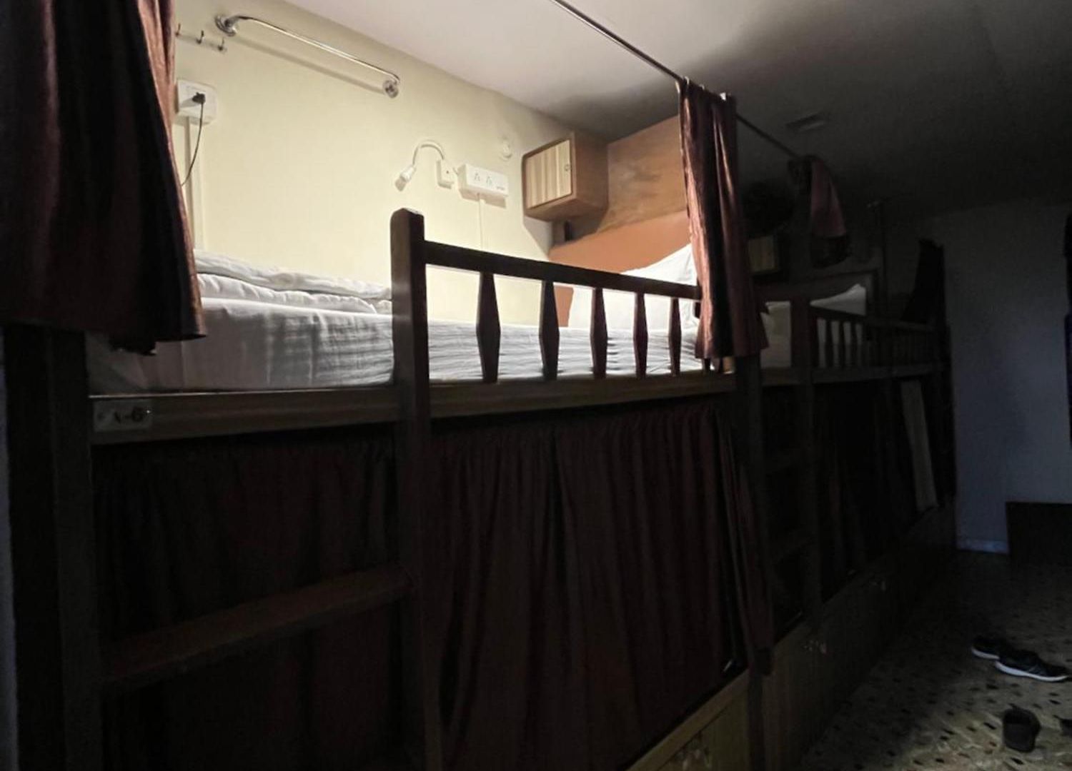 Red House - Powai Groups Hostel *