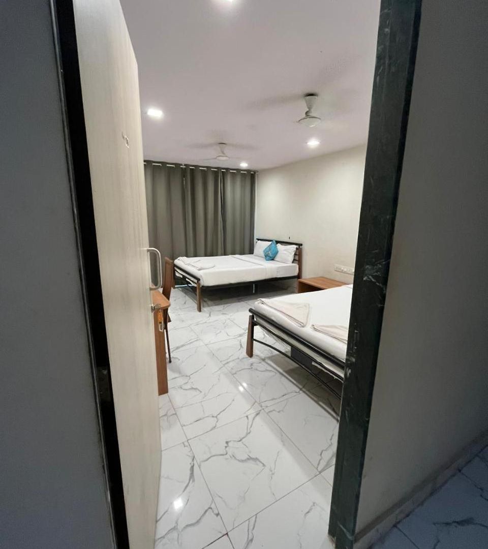 Hostel Red House - Powai Groups *