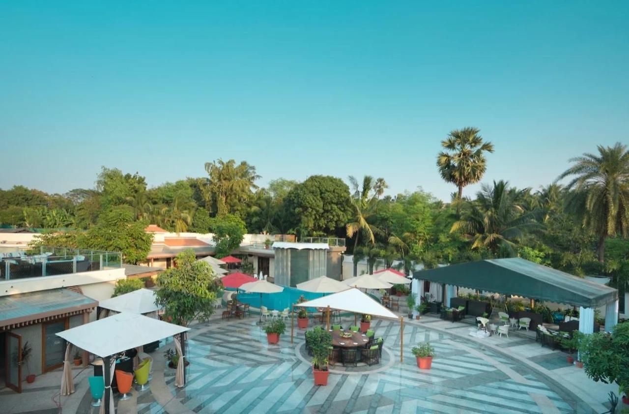 Andy's Boutique Resort *