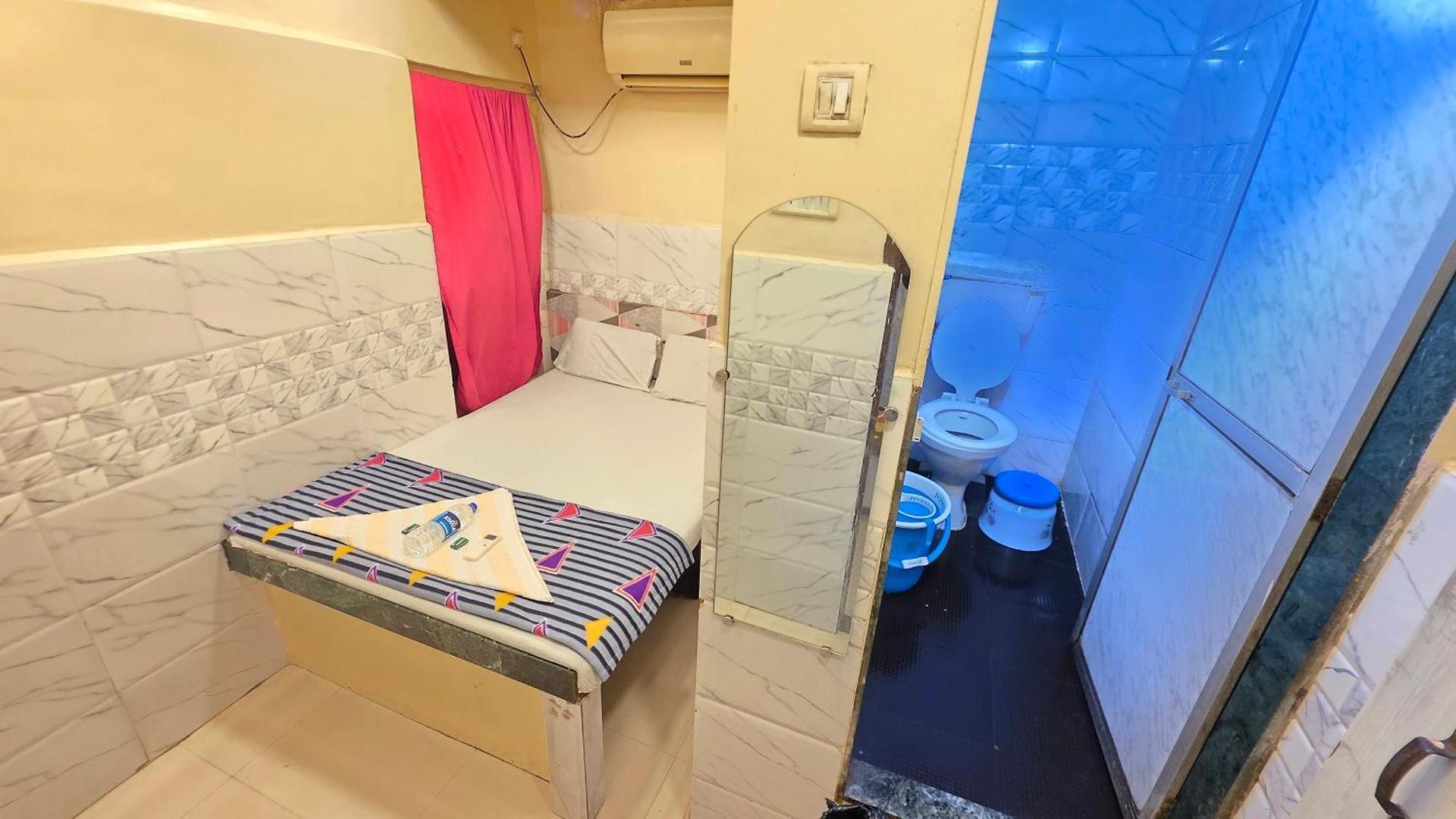 Hotel Firdous Mumbai