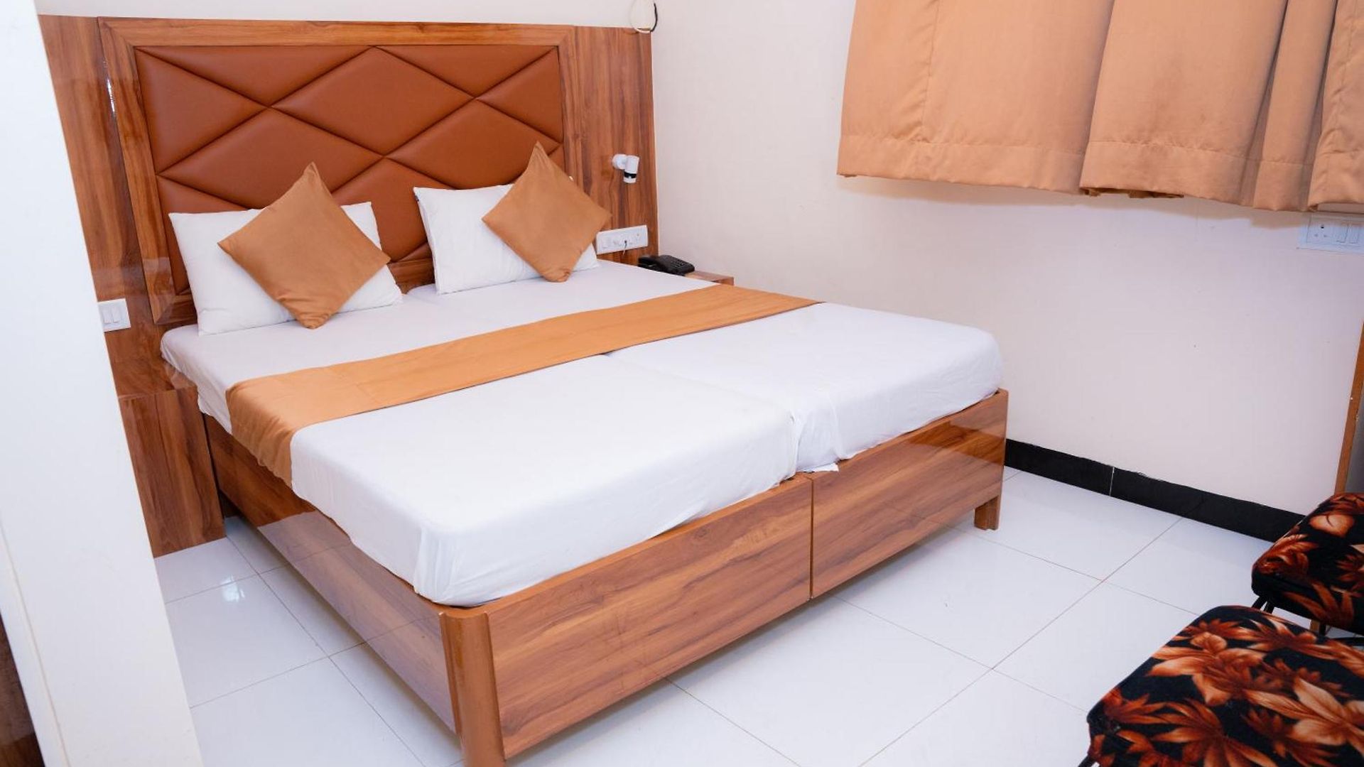 Hotel Saigal