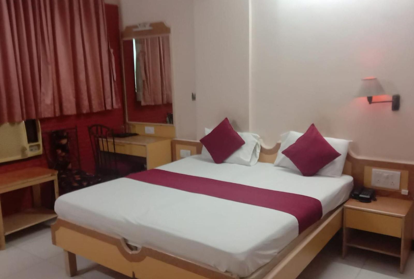 Saigal Hotel *