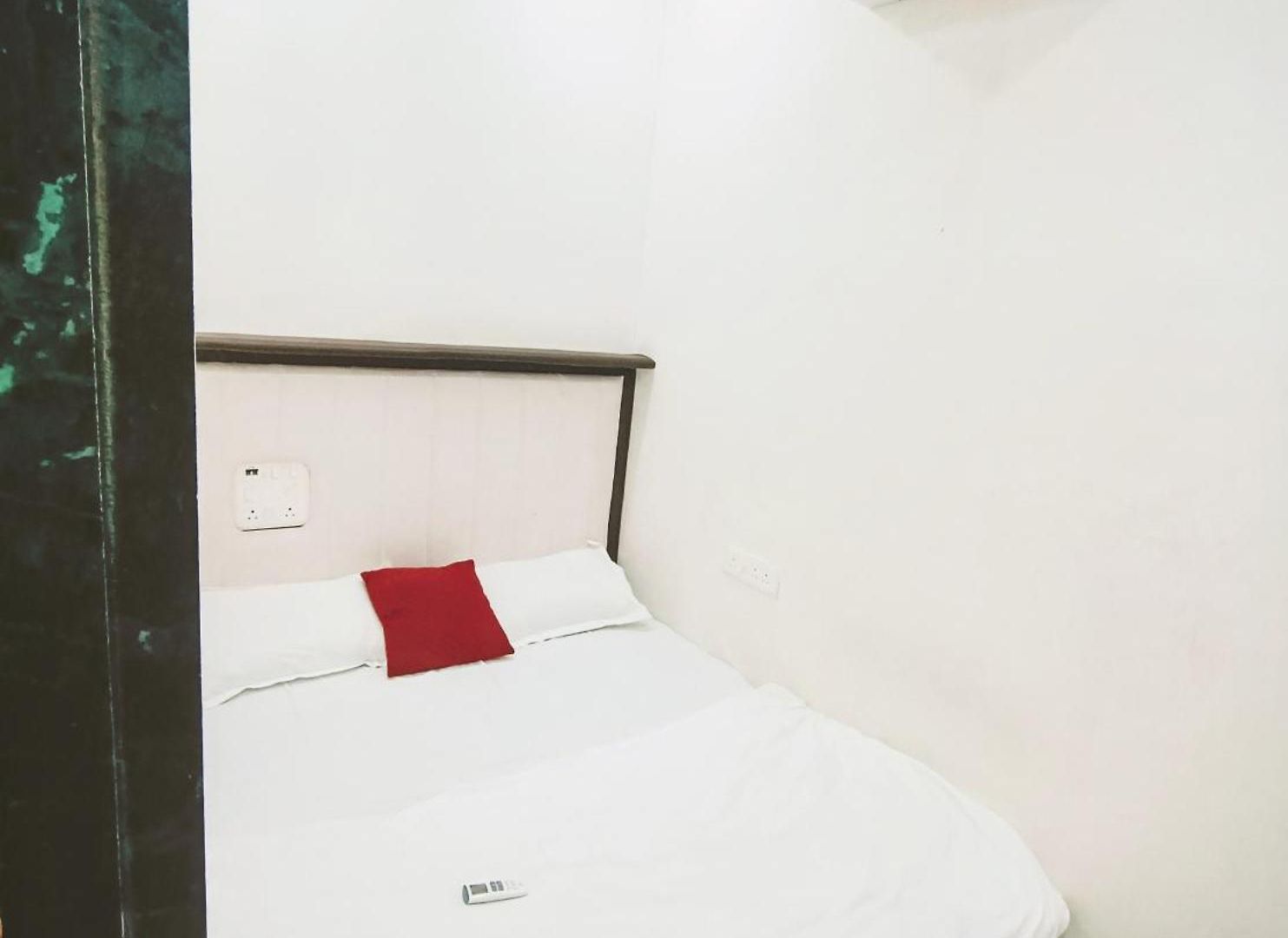 Hostel Royal And In Asalpha