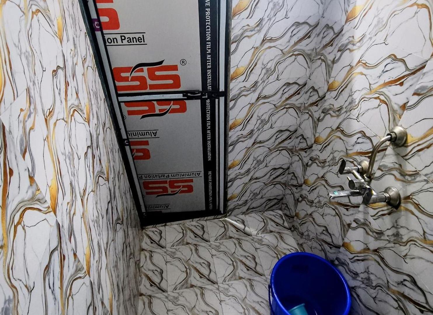 Hostel Royal And In Asalpha