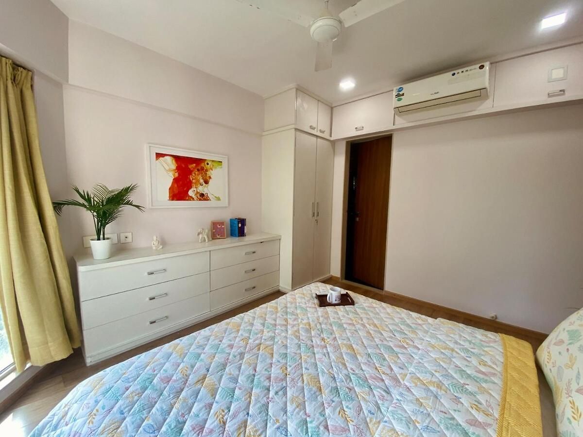 Modern 2bed Bandra Areaparkingunit 2 * Mumbai