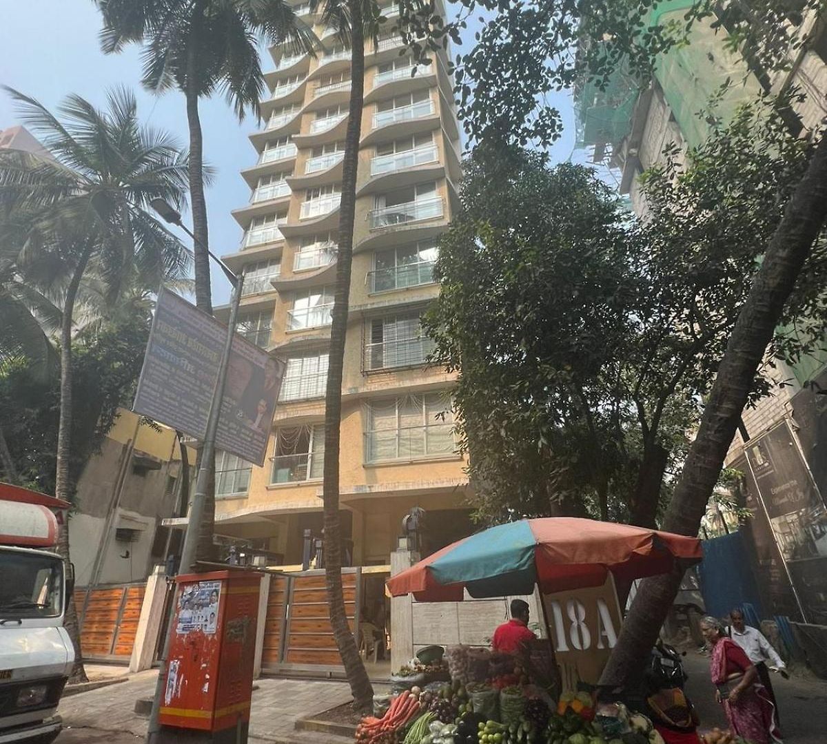 Modern 2bed Bandra Areaparkingunit 2