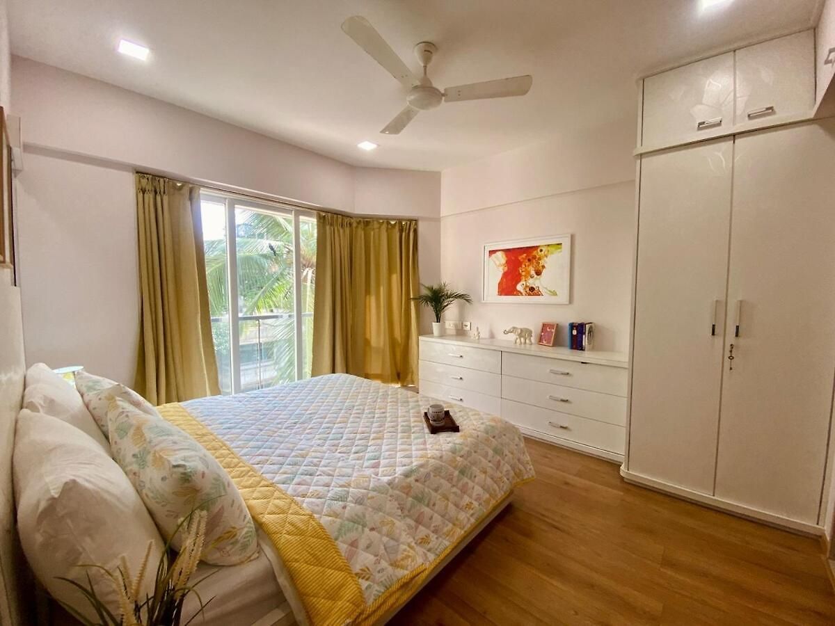 Apartment Modern 2bed Bandra Areaparkingunit 2 *