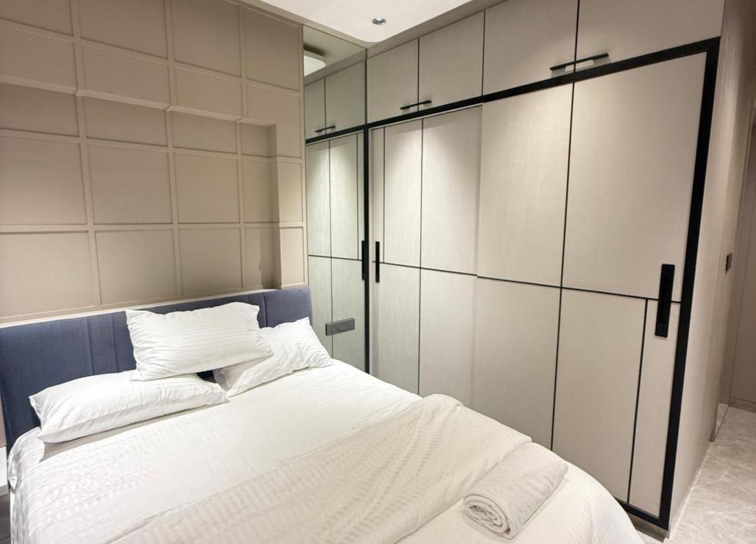 Private Ensuite In Modern Homestay *