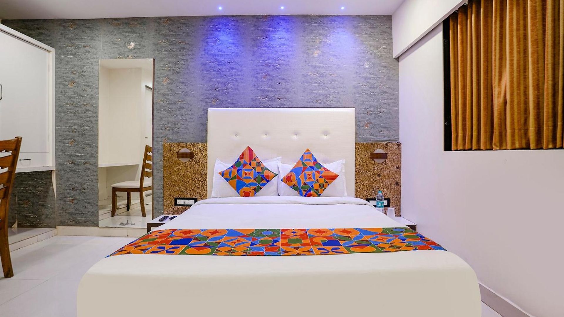 Hotel Fabhotel Golden Star Mumbai